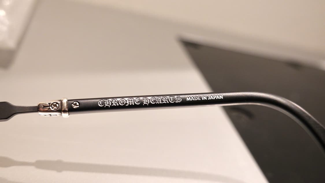 크롬하츠안경 버티컬스마일2 MBK 상품이미지8