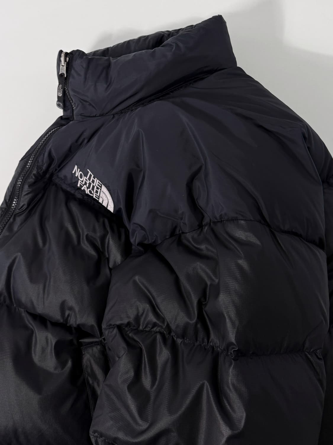 노스페이스 00‘s 루즈핏 OG 래트로 눕시 구스다운 패딩 상품이미지4