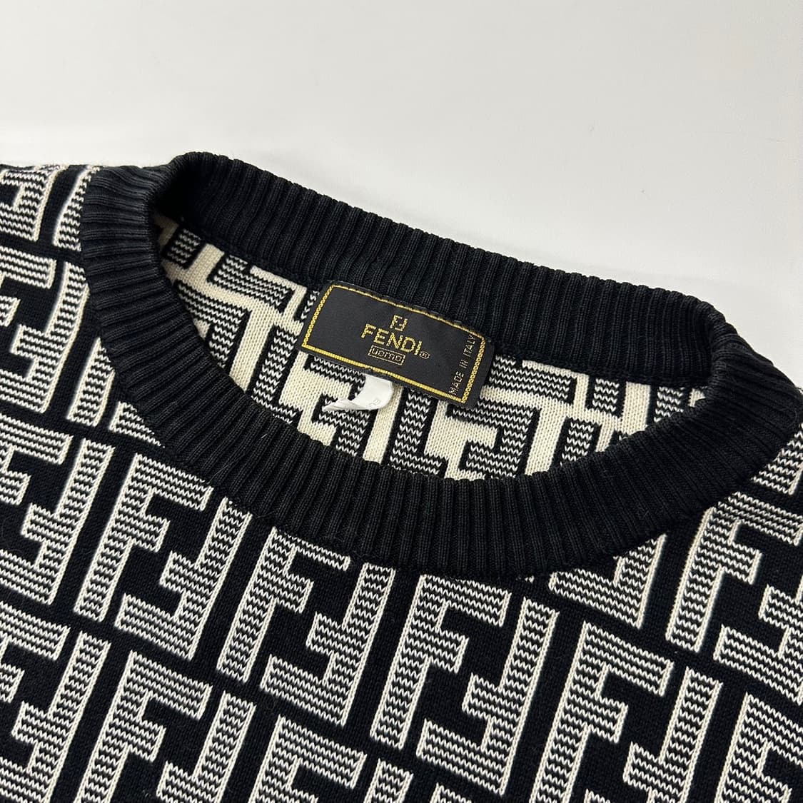 펜디 90’s 모노그램 FF 인타르시아 주카 니트 상품이미지4
