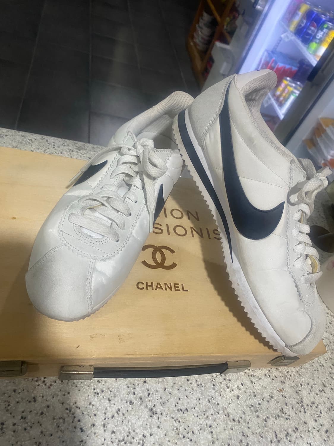 나이키 코르테즈 흰검 260 상품이미지1