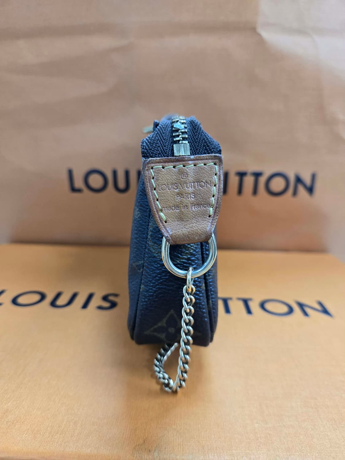 [50%할인] 루이비통 악세수아 미니 상품이미지4