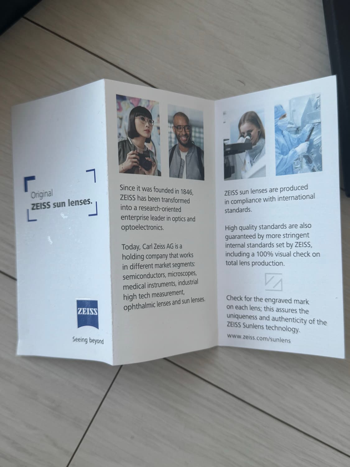 젠틀몬스터 릴리트01 선글라스 풀박스(출시 첫 시즌 모델 2022SS) 상품이미지6