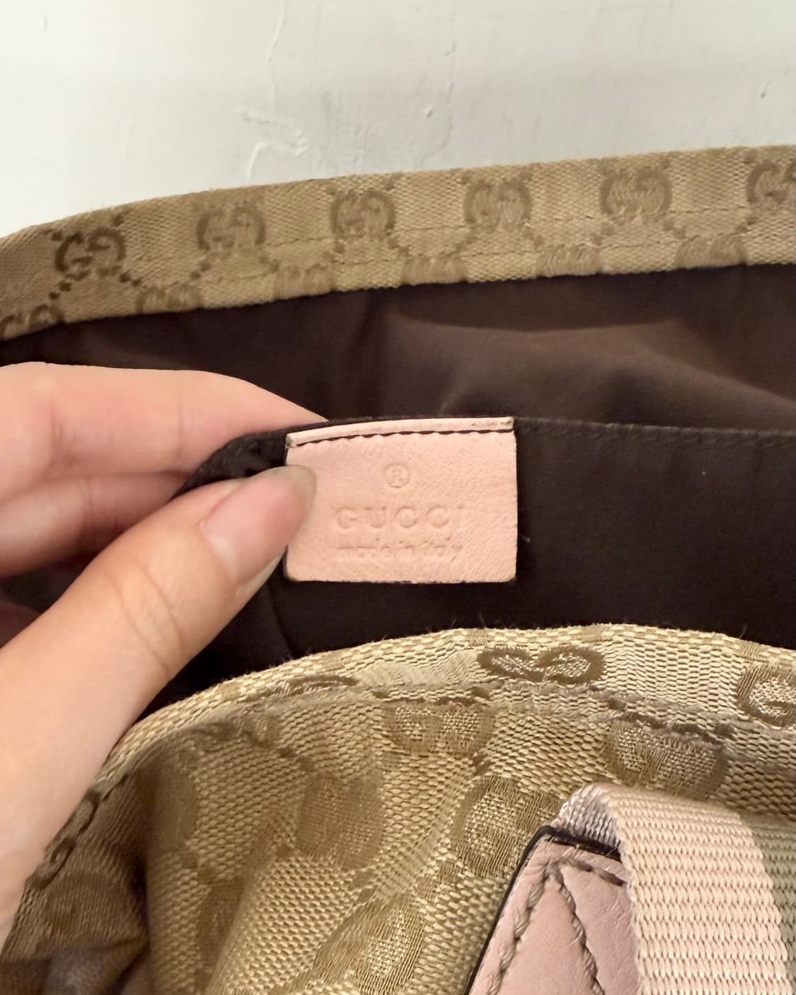 구찌 베이지 핑크 GG캔버스 셔리 토트백 상품이미지7