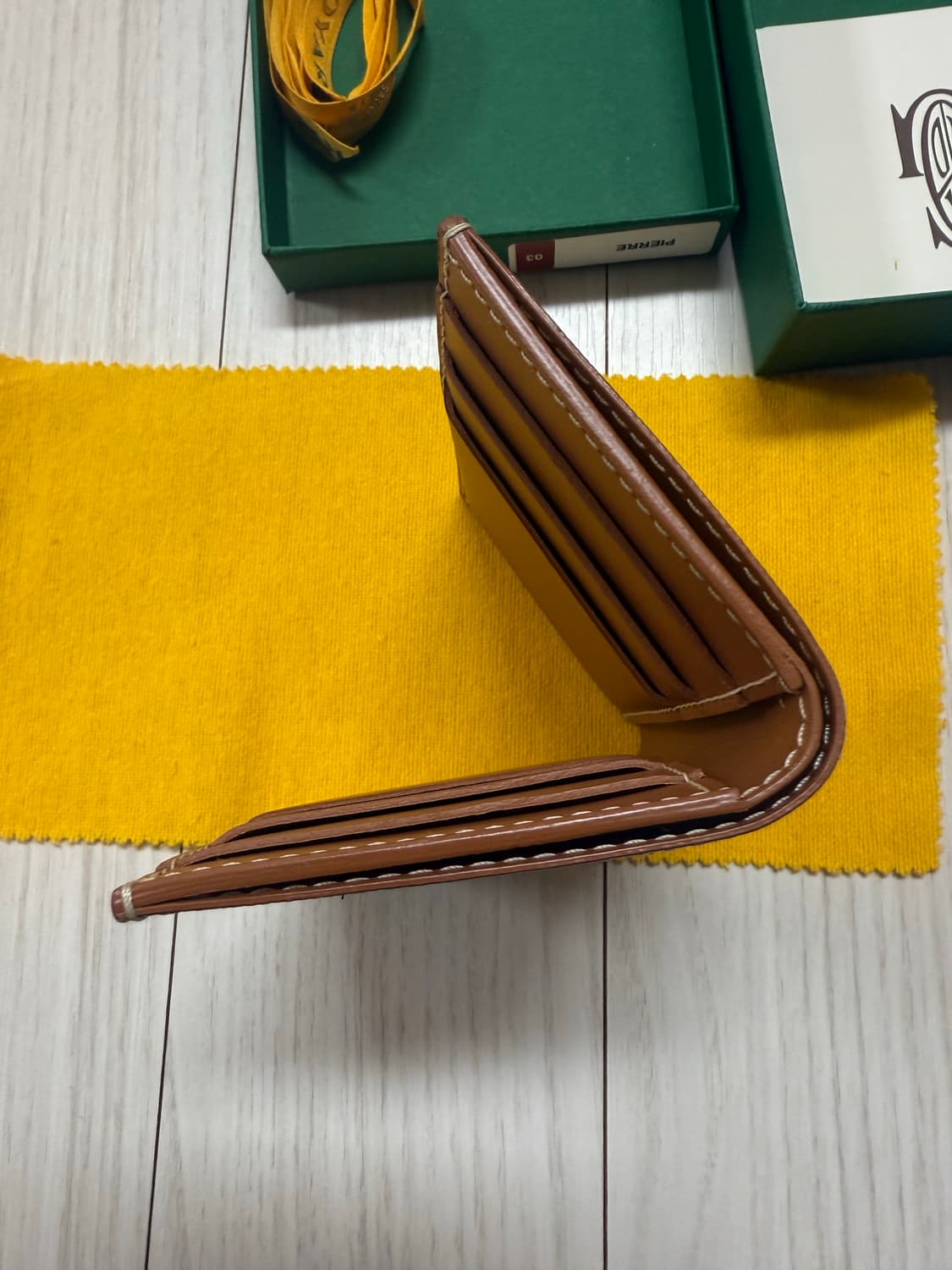 고야드 생피에르 카드지갑 블랙 탄 상품이미지4