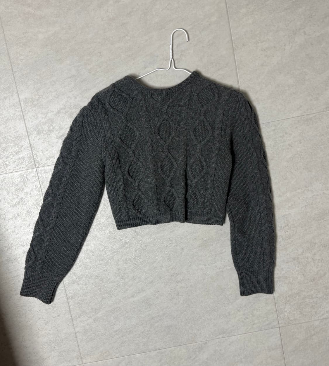 vocavaca 꽈배기 니트 가디건 크롭 상품이미지2