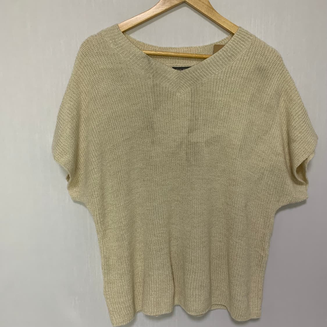 에디바우어 브이넥 반팔 니트 아이보리 빈티지 모리걸 상품이미지2