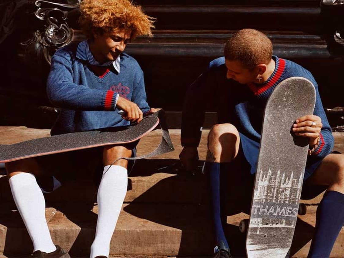 팔라스출신 디자이너 브랜드 THAMES 템즈 브이넥니트 M 판매 상품이미지7