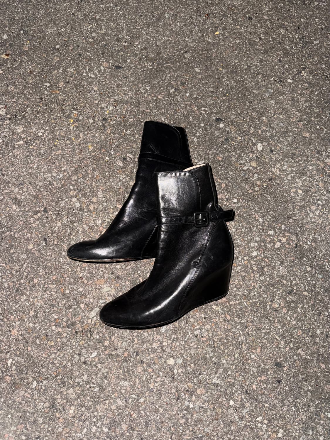 Christian Louboutin Wedge Ankle Boots 상품이미지1