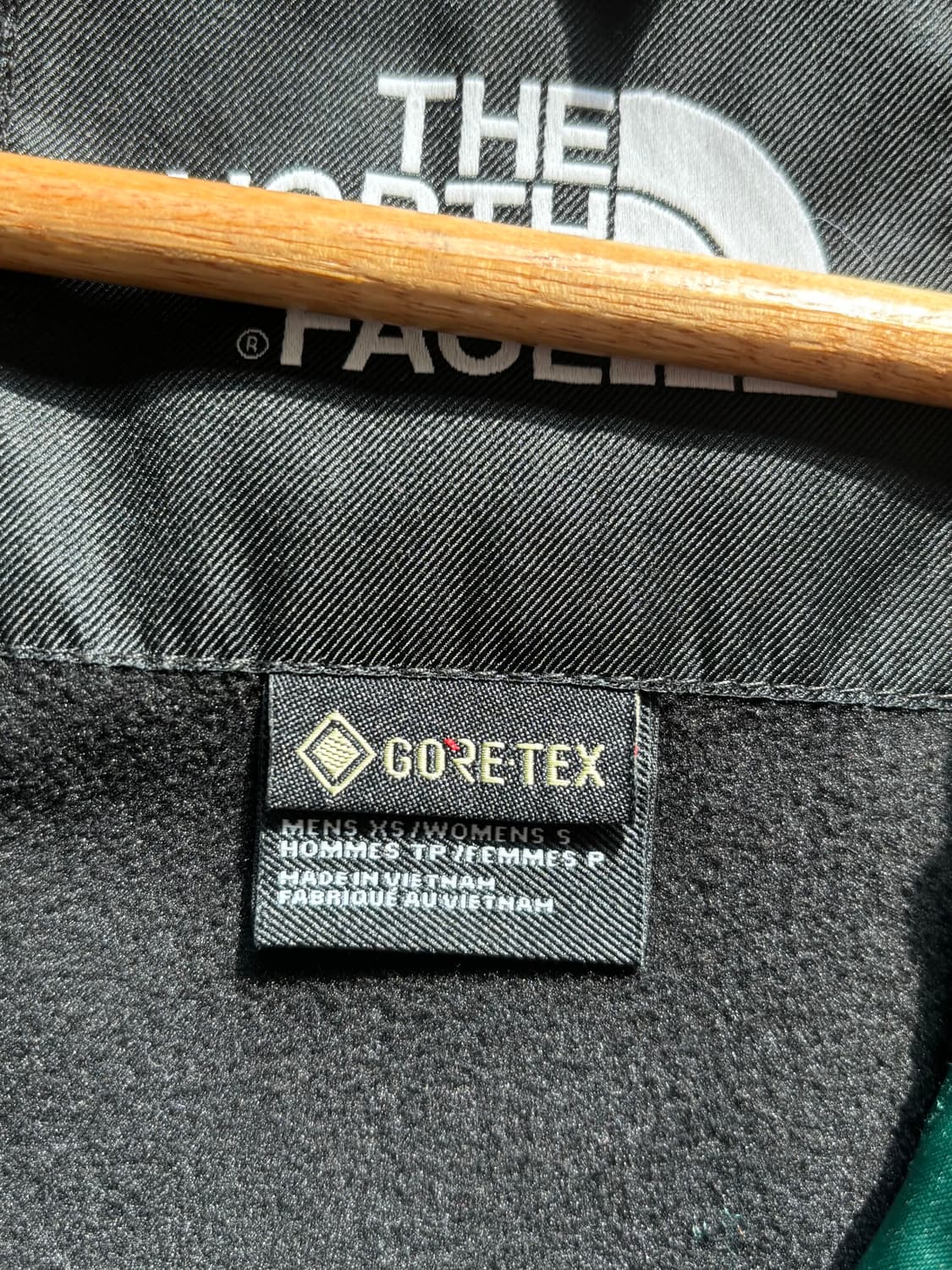 노스페이스 고어텍스 gtx 1990 마운틴 자켓팝니다! 상품이미지5
