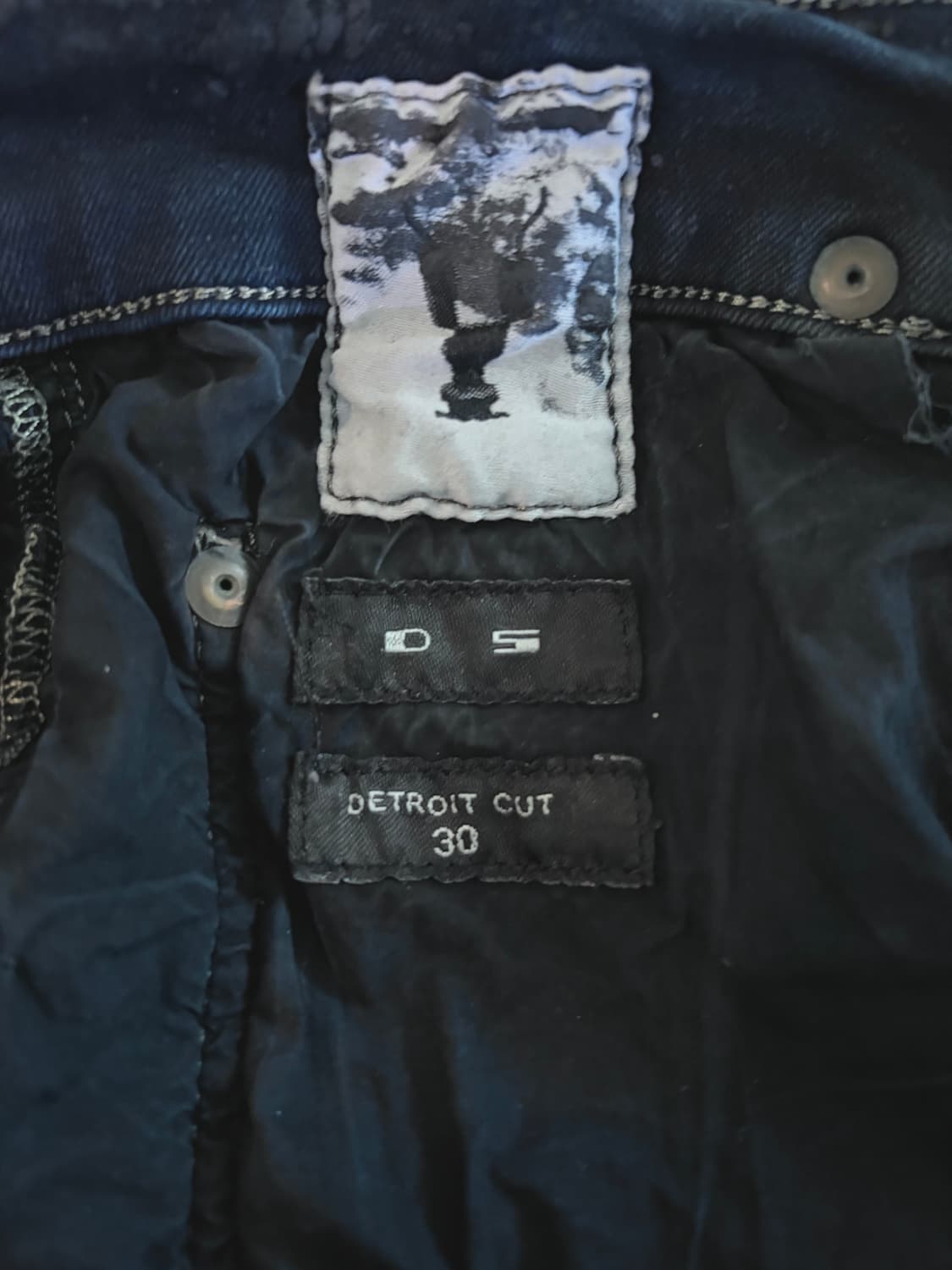 RICK OWENS DRKSHDW 릭오웬스 디트로이트 블랙 왁스 코팅 진 상품이미지5