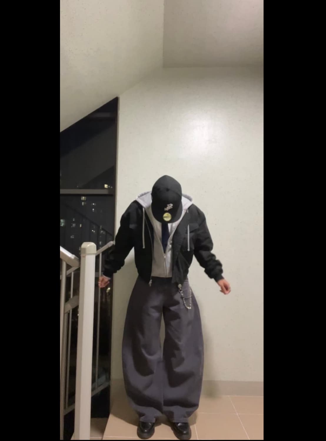 자라 커브드 벌룬팬츠 블랙 상품이미지2