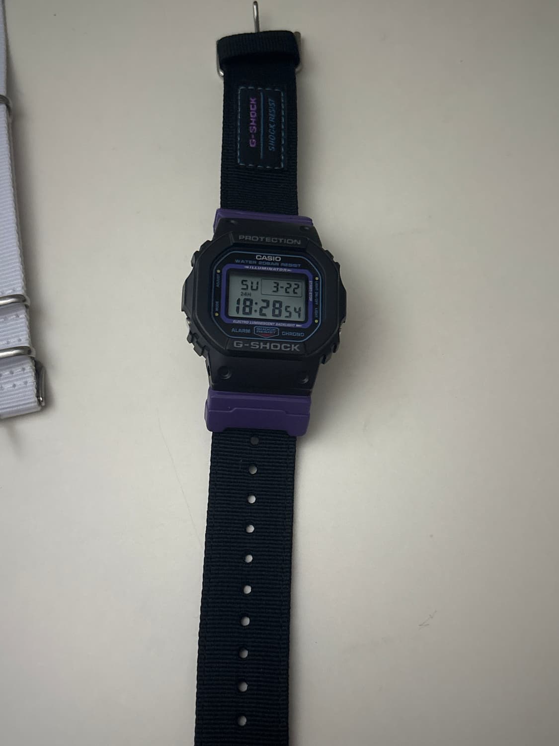 지샥 G-shock DW-5600THS-1DR 상품이미지6
