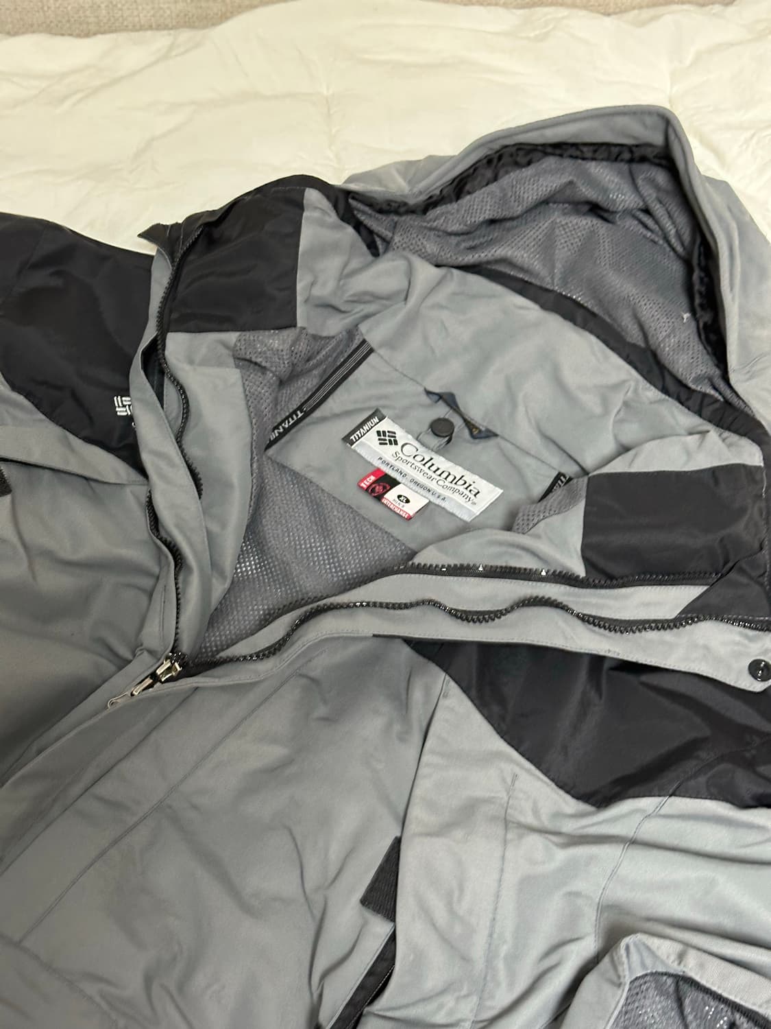 00s 올드  컬럼비아 콜롬비아 티타늄  바람막이  XL 상품이미지6