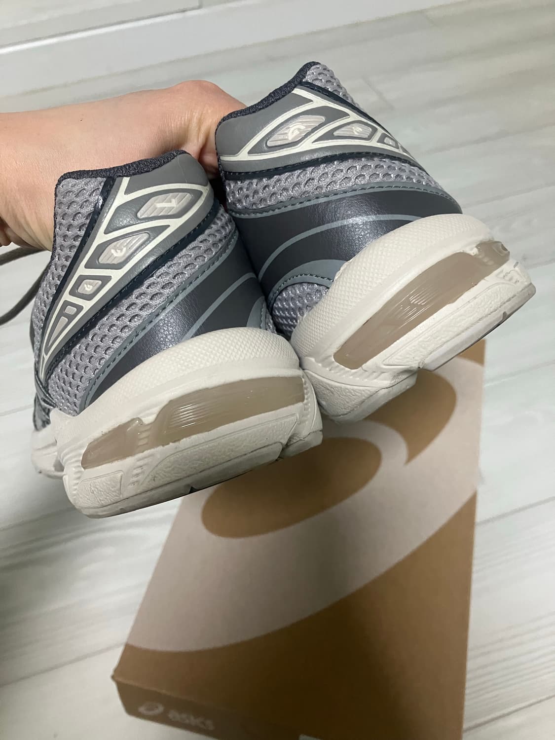 아식스 젤 1130 오이스터 그레이 240mm 상품이미지5