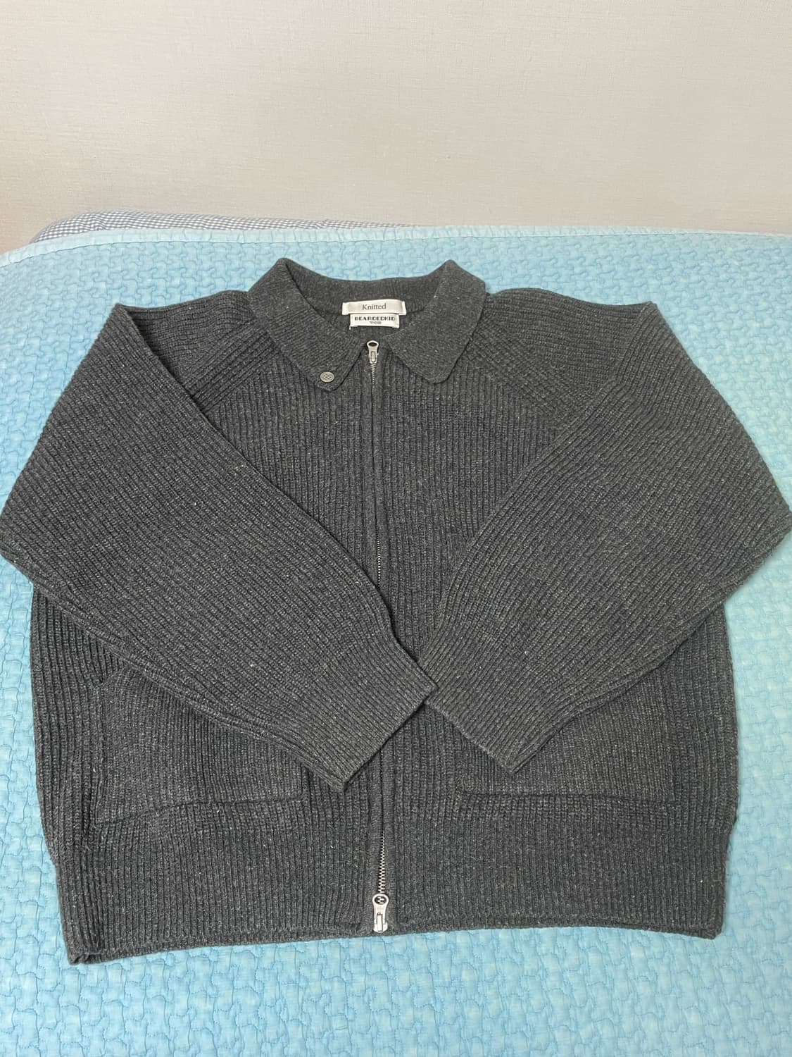 비얼디드키드x니티드 카라 집업 니트 L 상품이미지2