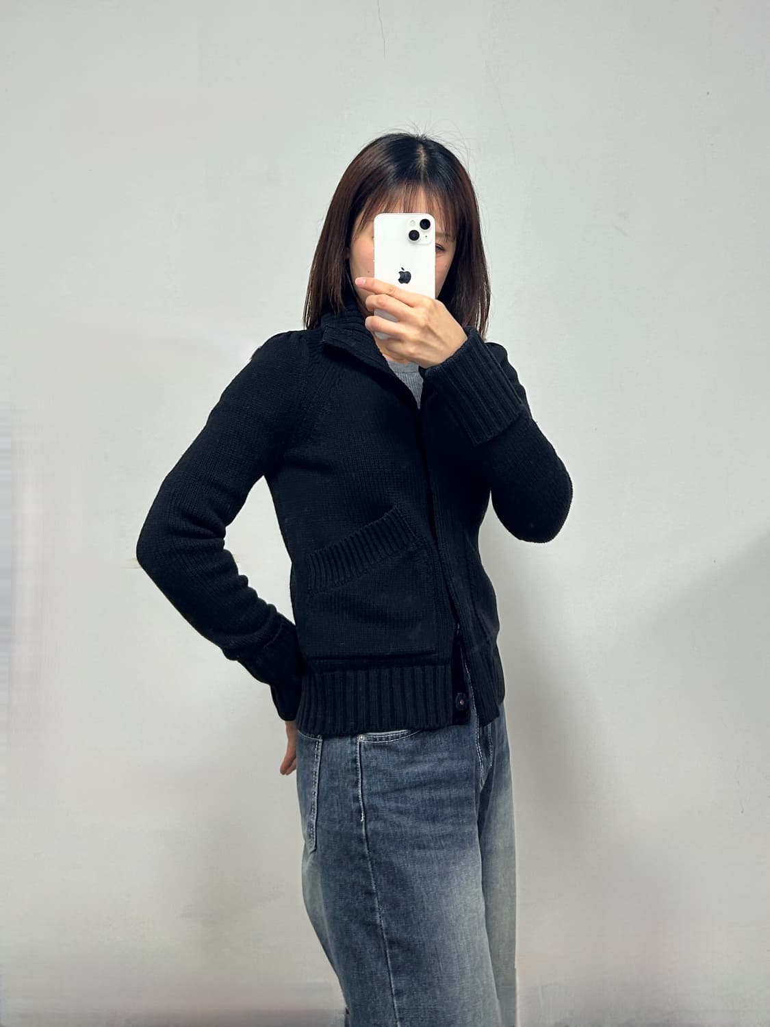 켈빈클라인 빅포켓 니트 가디건 블랙 상품이미지2