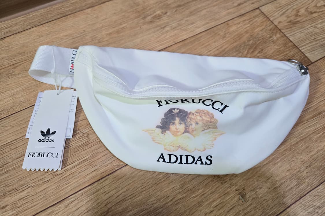 아디다스 피오루치 콜라보 엔젤 힙색 웨이스트백 가방 상품이미지1