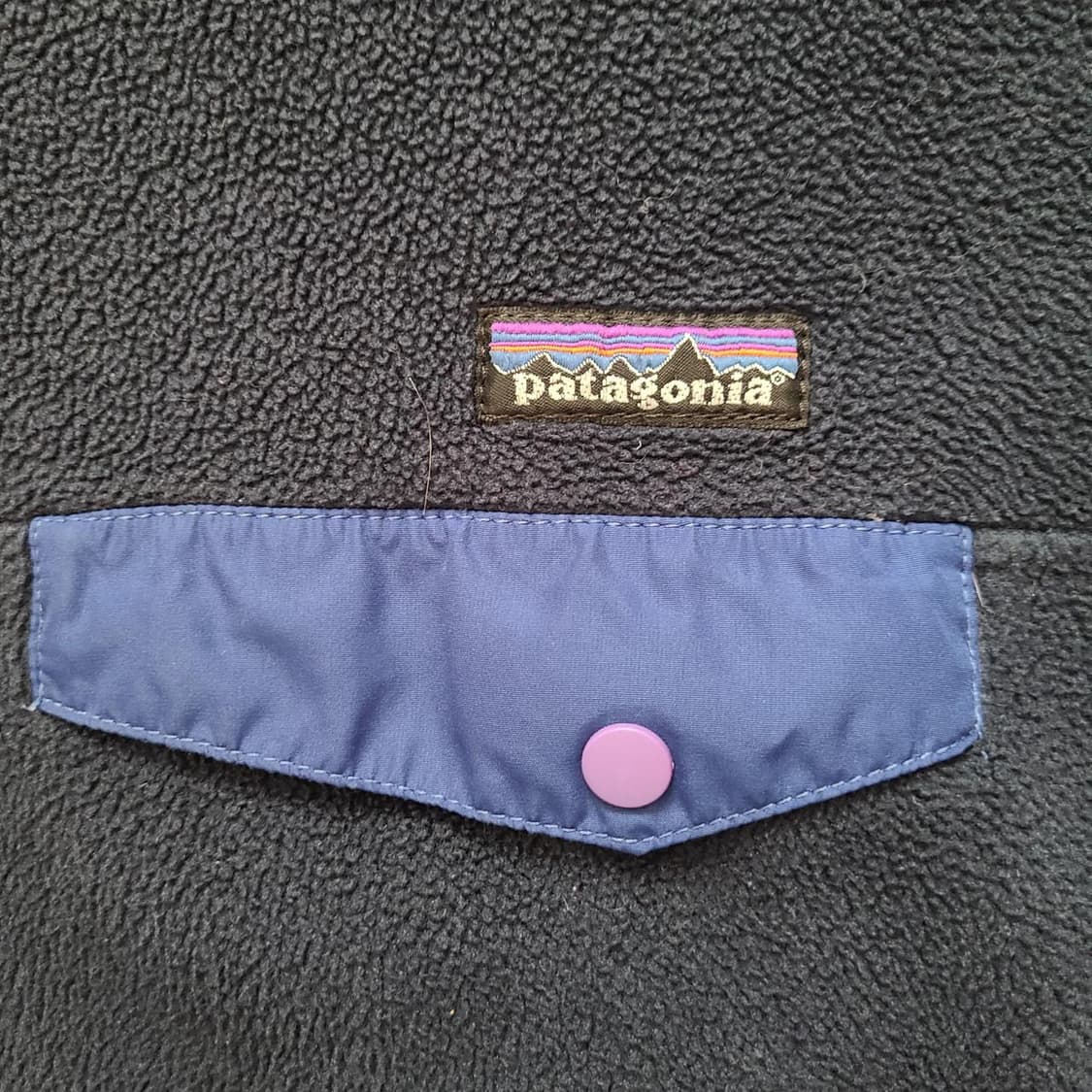 15FW 파타고니아 클래식 신칠라 스냅-티 플리스 풀오버 블랙 상품이미지4