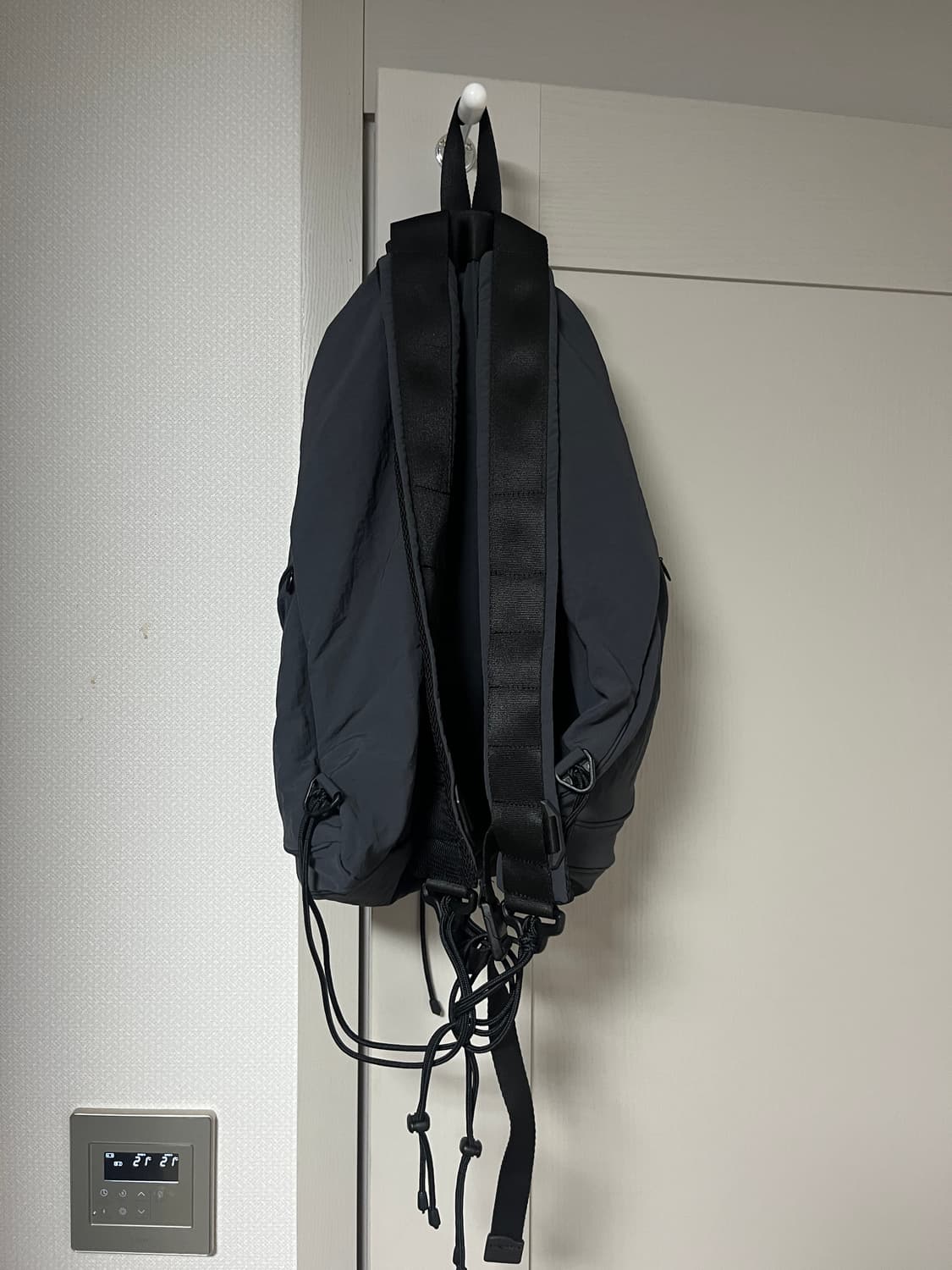 해칭룸 나일론 백팩 상품이미지2