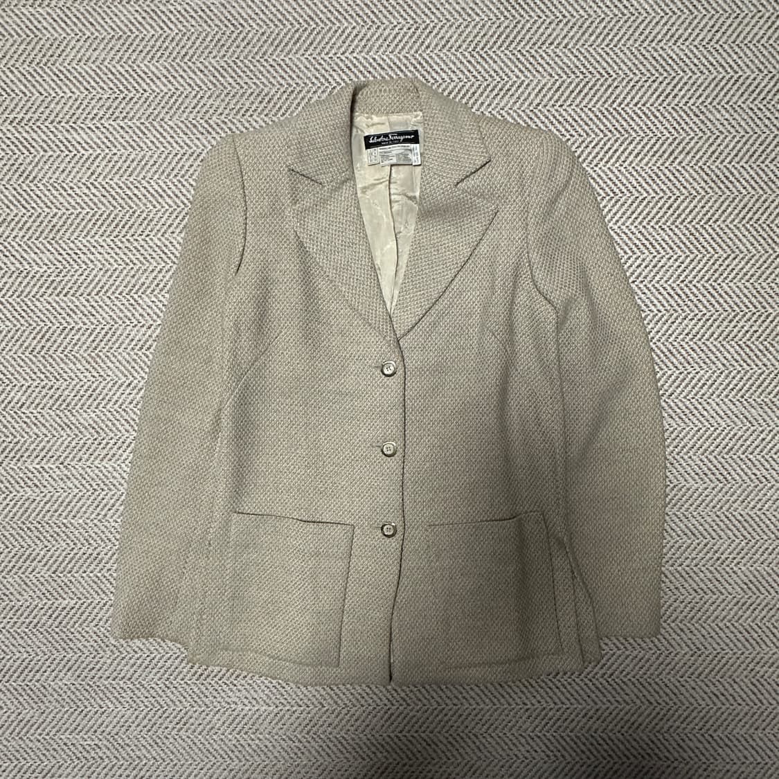 SALVATORE FERRAGAMO italy made jacket 상품이미지1