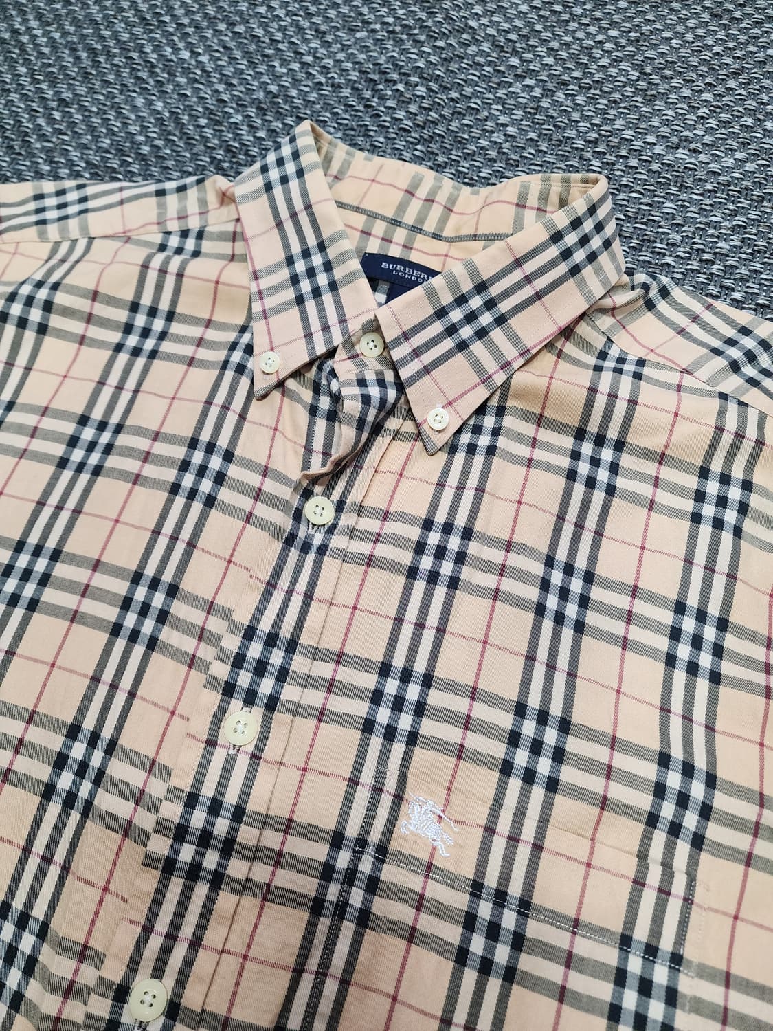 버버리 클래식 노바 체크 로고셔츠 L사이즈  상품이미지9