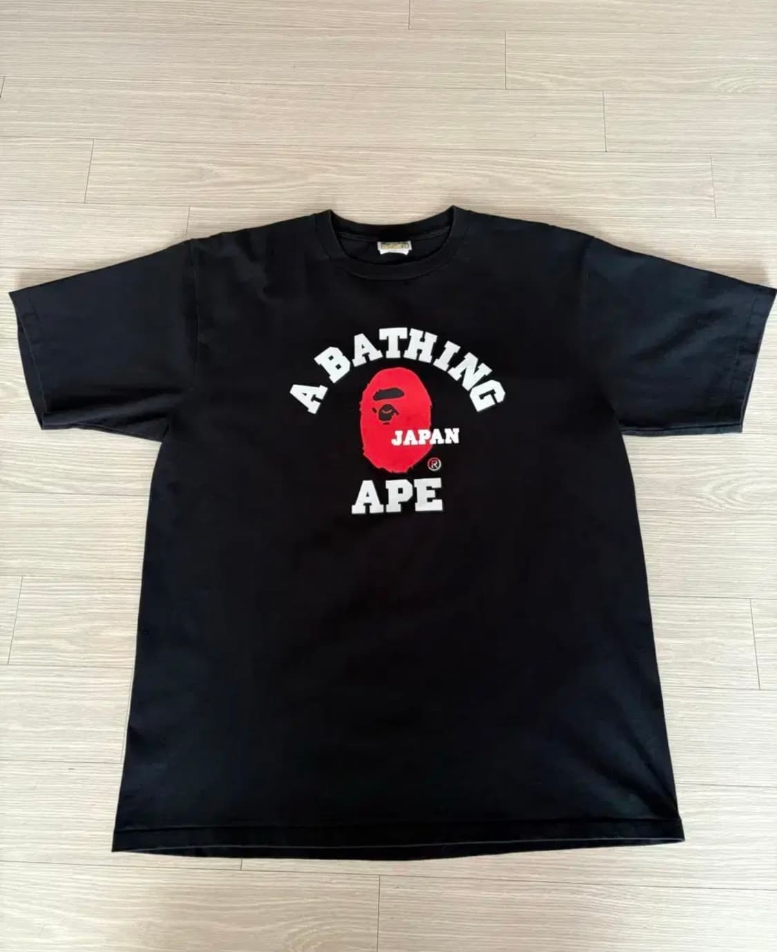 베이프 컬리치 반팔 일본 익스클루시브 상품이미지1