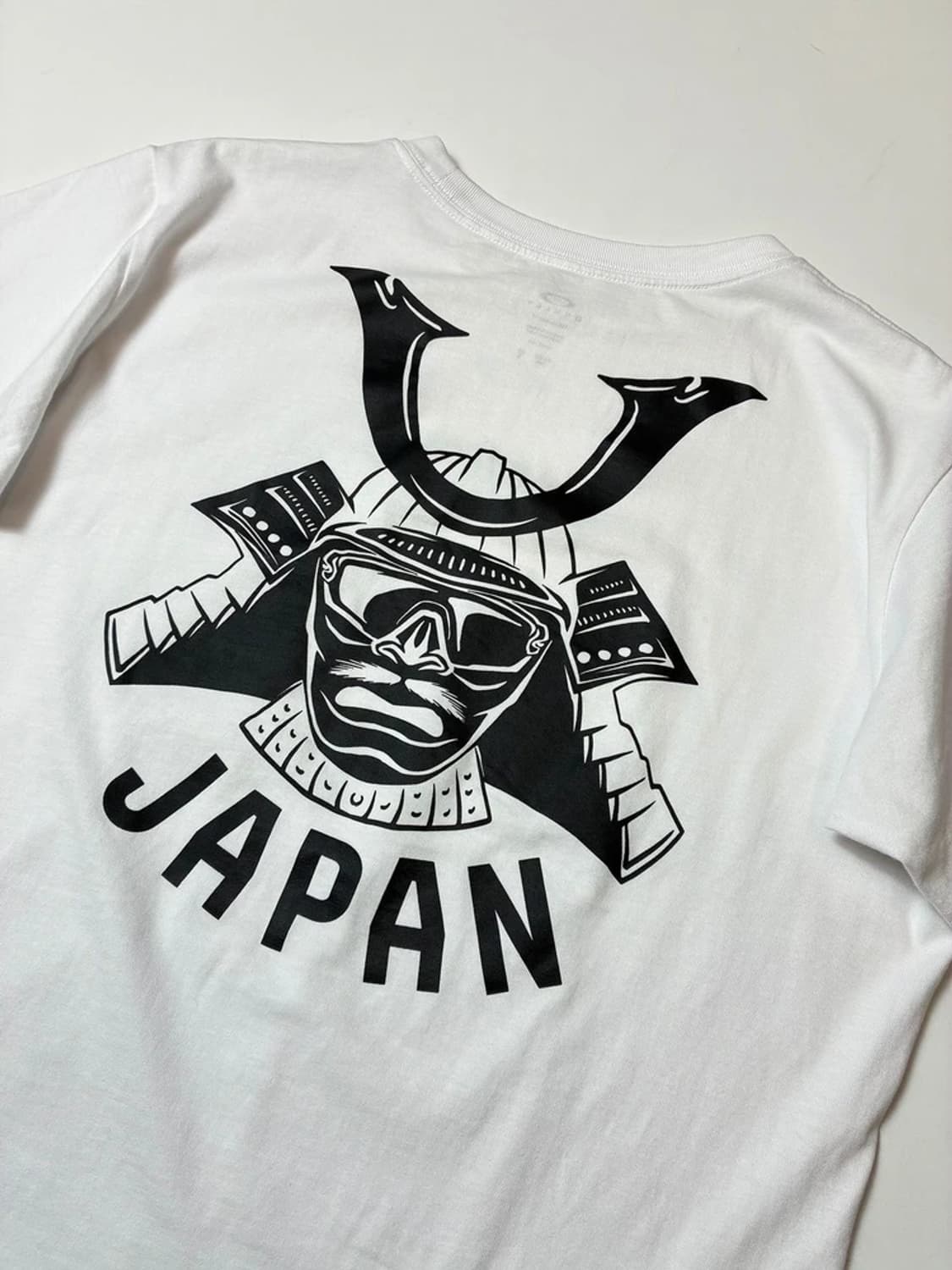 오클리 카부토 디자인 코튼 반팔 티셔츠 PN9468 상품이미지2