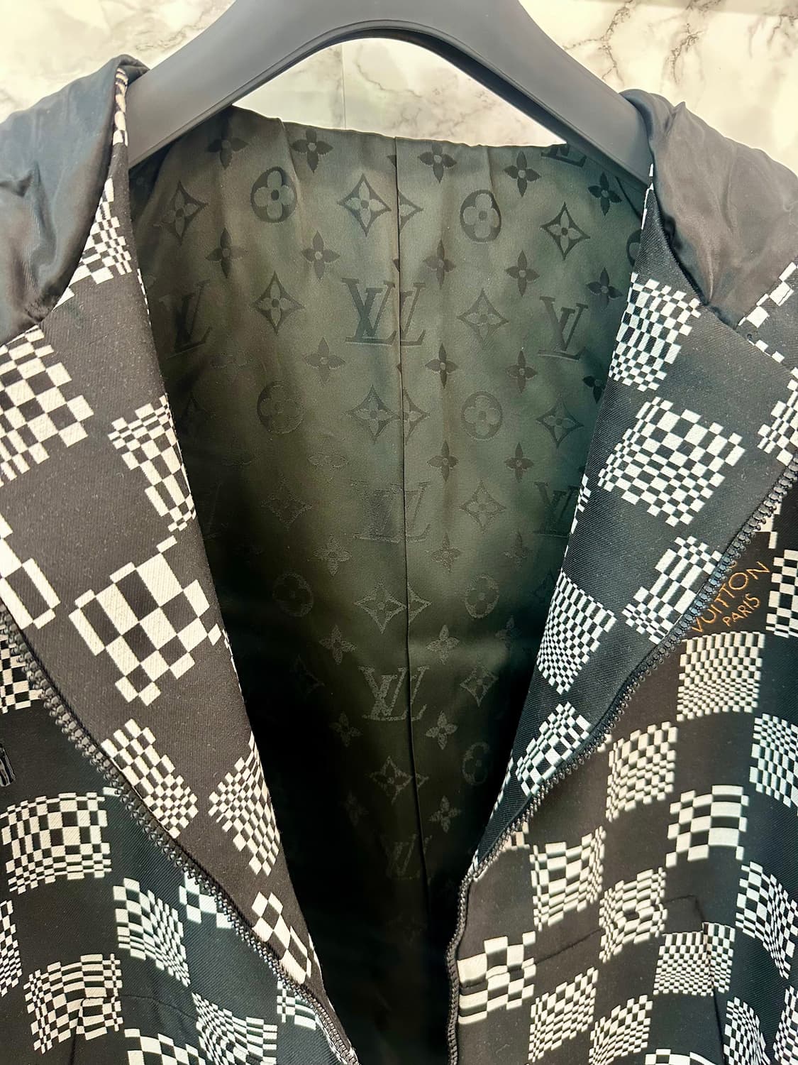 (48) 루이비통 버질아블로 컨스트럭티드 후드집업  상품이미지3