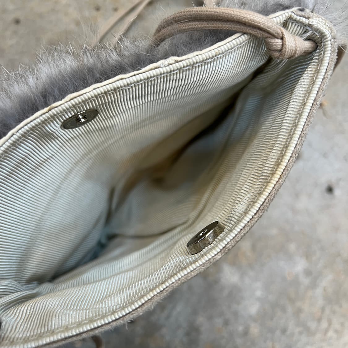 토끼털 크로스 백 상품이미지4