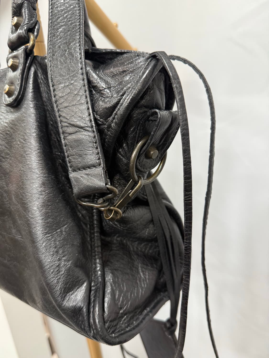 발렌시아가 클래식 은장 모터백 미디움 상품이미지6