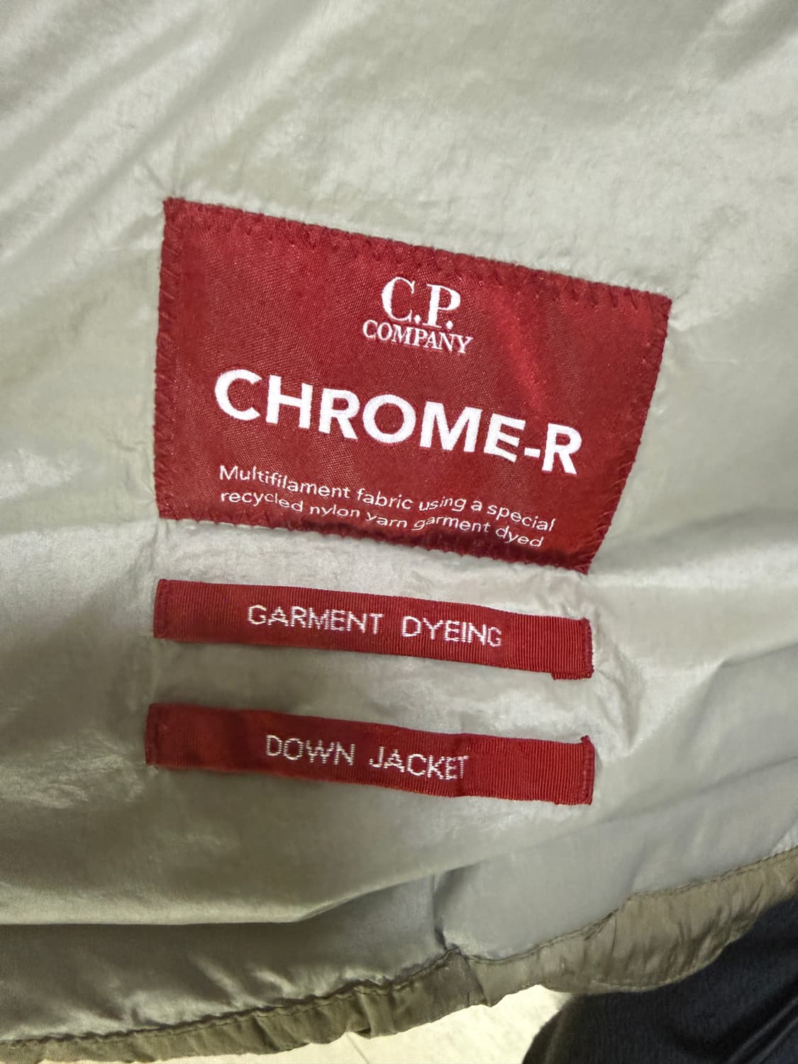 CP 컴퍼니 Chrome-R 다운 패딩 110 상품이미지3