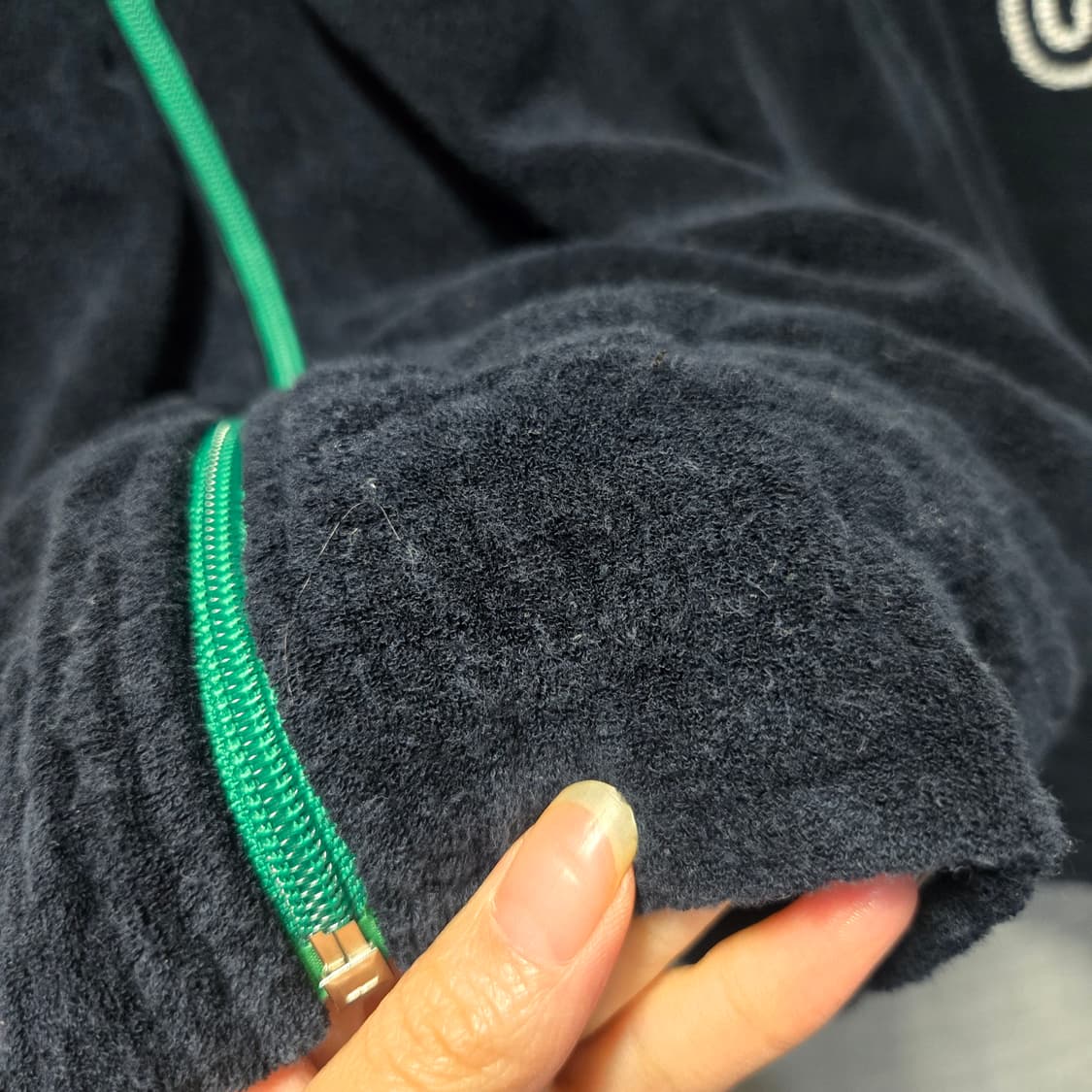 아디다스 칼라 테리 탑 벨벳 후드 집업  상품이미지4