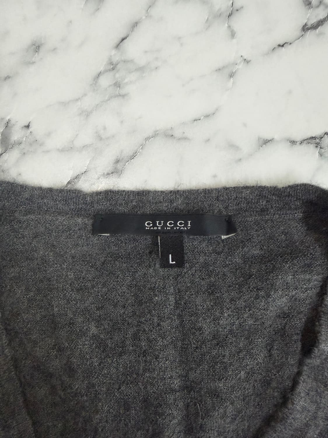 구찌 브이넥 캐시미어 니트 상품이미지2