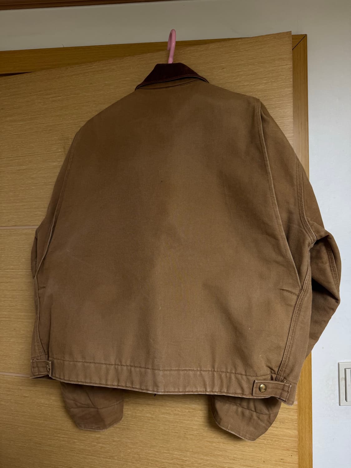 칼하트 브라운 J01 48사이즈 (XL사이즈) 상품이미지3