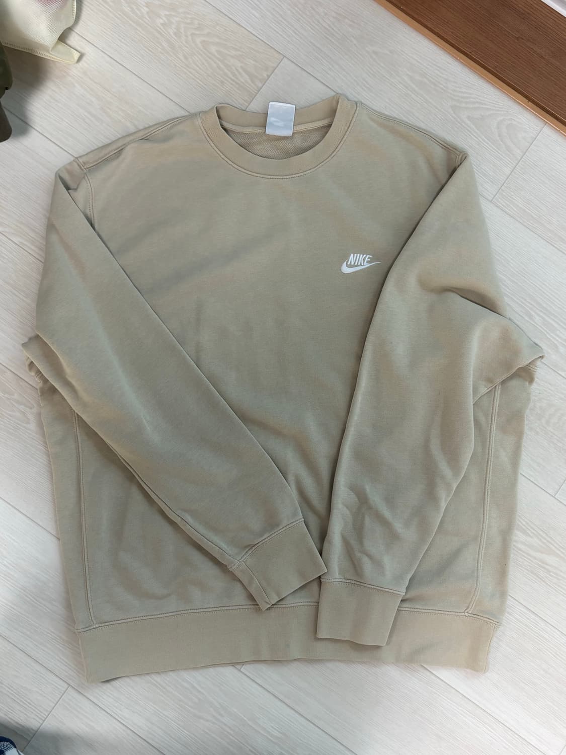 나이키 맨투맨 베이지 XL 상품이미지1