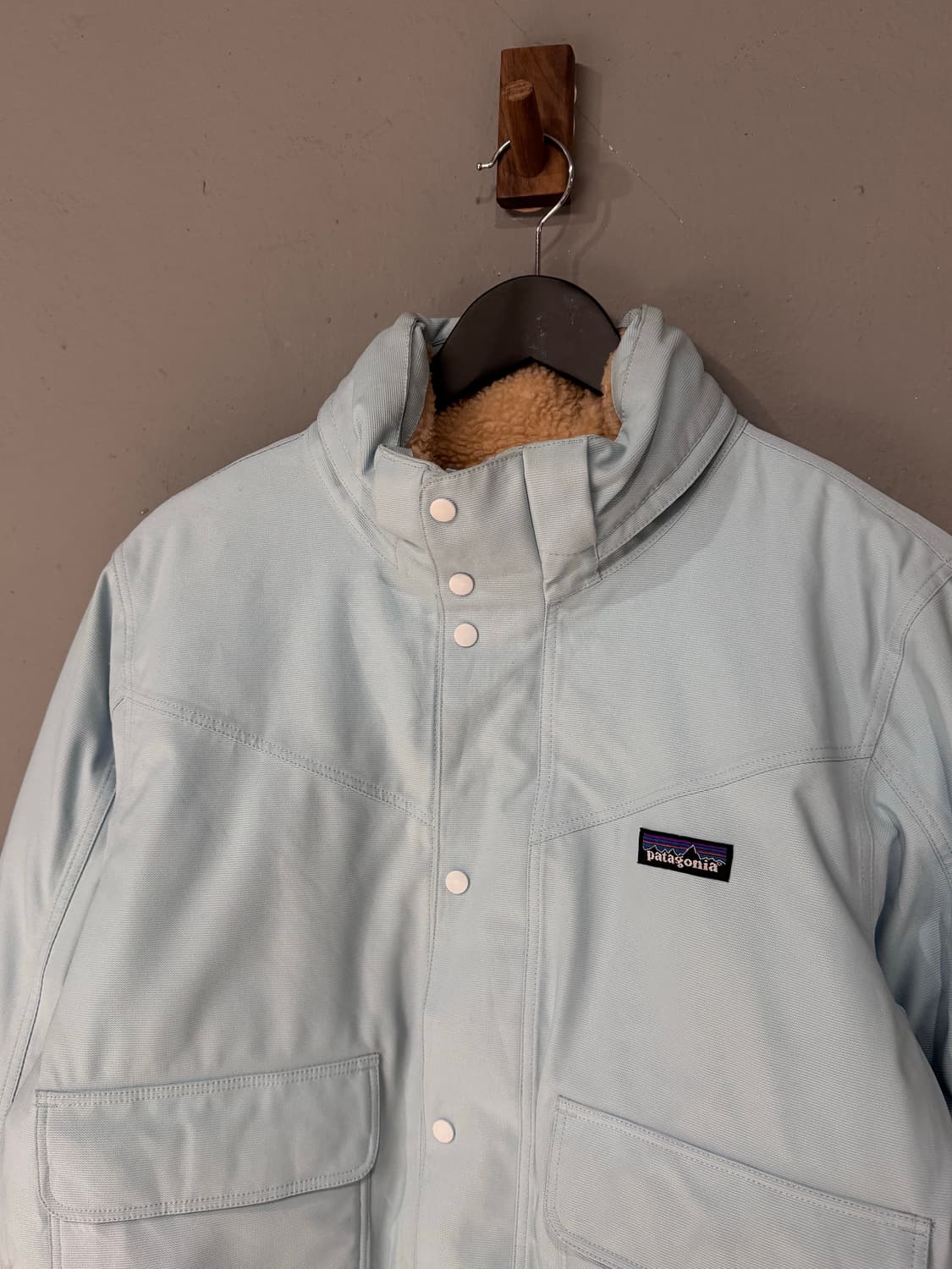 파타고니아 스카이블루 나누크 다운자켓 상품이미지3