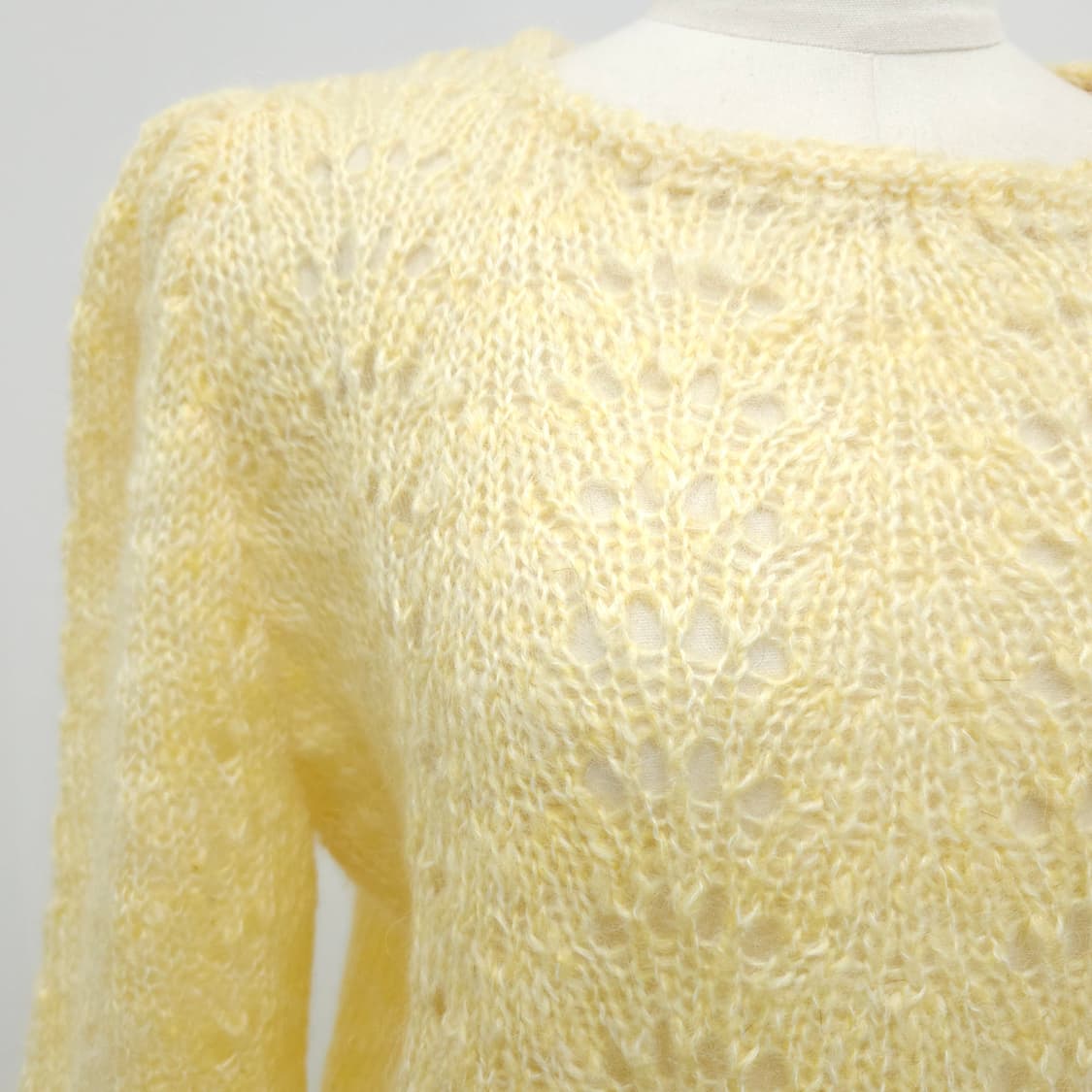  라이트 옐로우 울 펀칭 퍼프 니트  상품이미지5