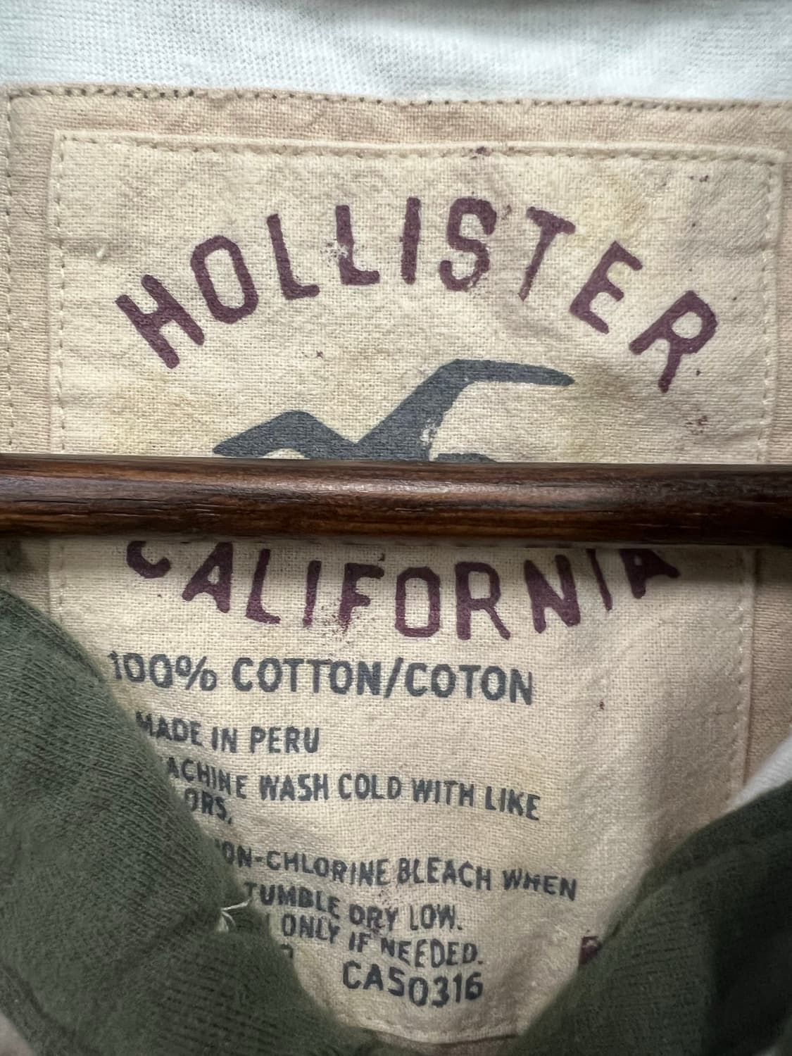 HOLLISTER 줄무늬 카라티  상품이미지2