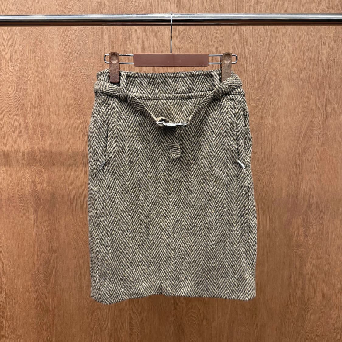 S 막스마라 H라인 미디 울 스커트 헤링본 패턴 메탈 버클 디테일 브라운 상품이미지2