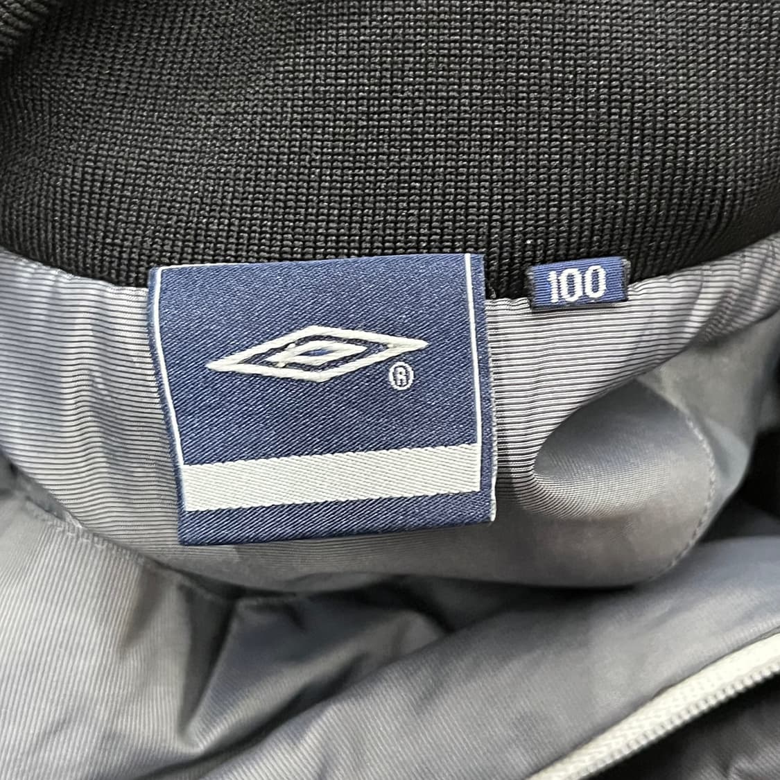 [정품/100] 엄브로 트랙 자켓 그레이 b19 상품이미지4