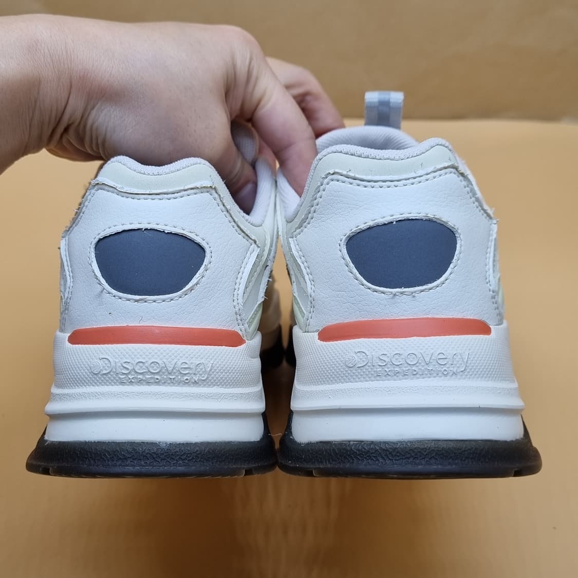 디스커버리 버킷 디워커 여성운동화230  상품이미지4