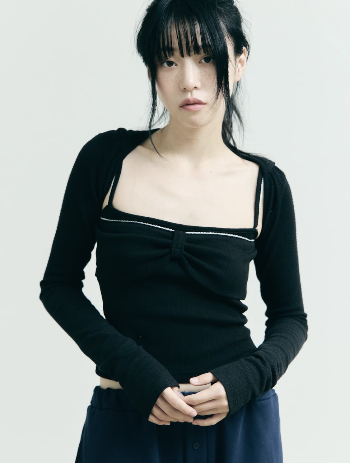 PONNIES 포니즈 레이스 리본 슬리브리스 나시 블랙 상품이미지2