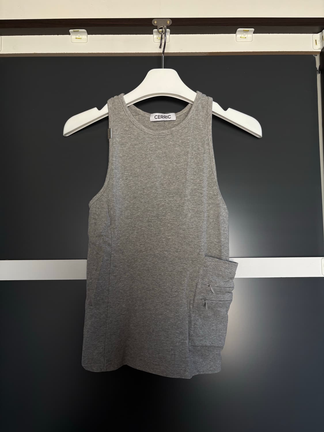 Cerric 탱크 탑 OS 상품이미지1