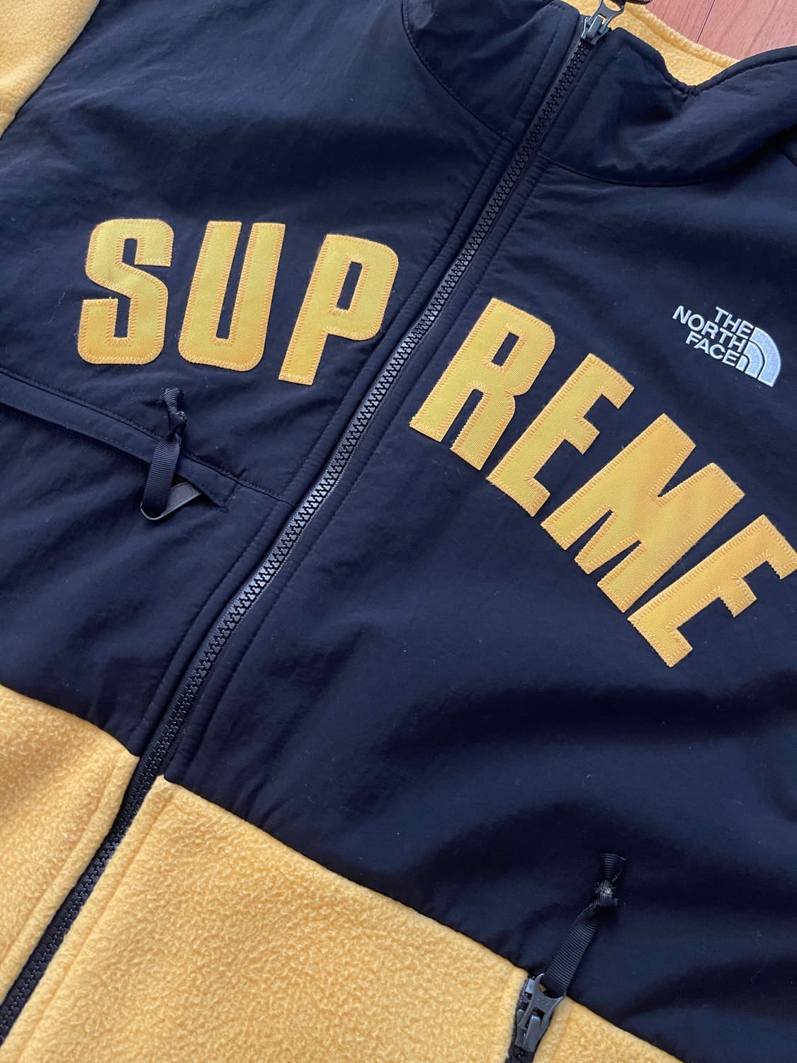 슈프림 19SS x 노스페이스 아크로고 디날리 플리스 자켓 상품이미지4