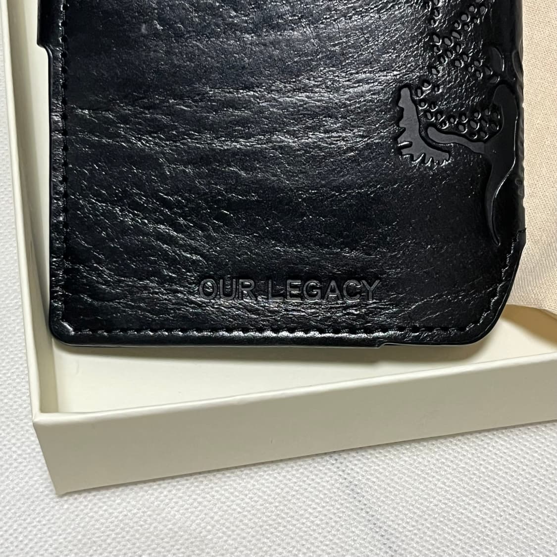 아워레가시 25fw 여권 케이스/블랙 상품이미지3