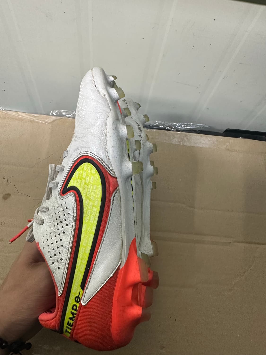 나이키 티엠포 축구화 245mm 판매 상품이미지7