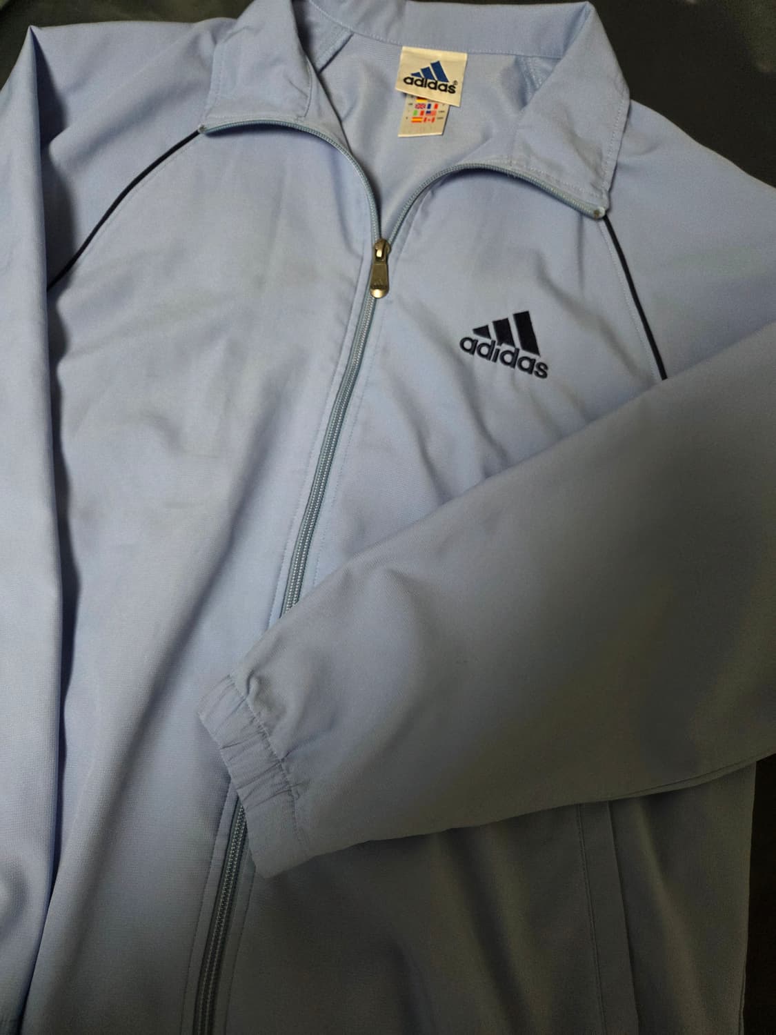 아디다스 스카이블루 소라색 시나모롤 바람막이 상품이미지1