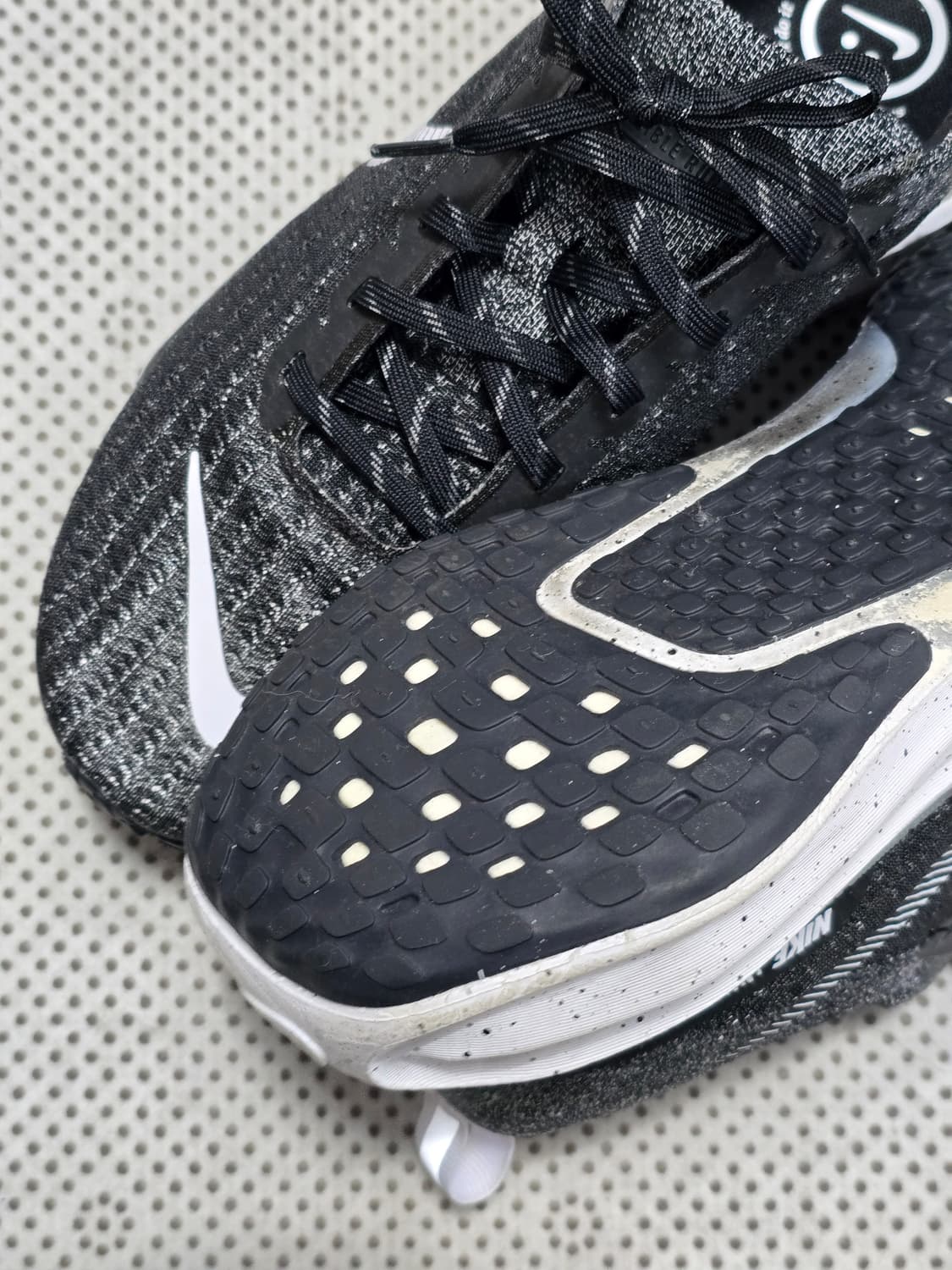 나이키 줌X 인빈시블 런 플라이니트 3 운동화 285 상품이미지7