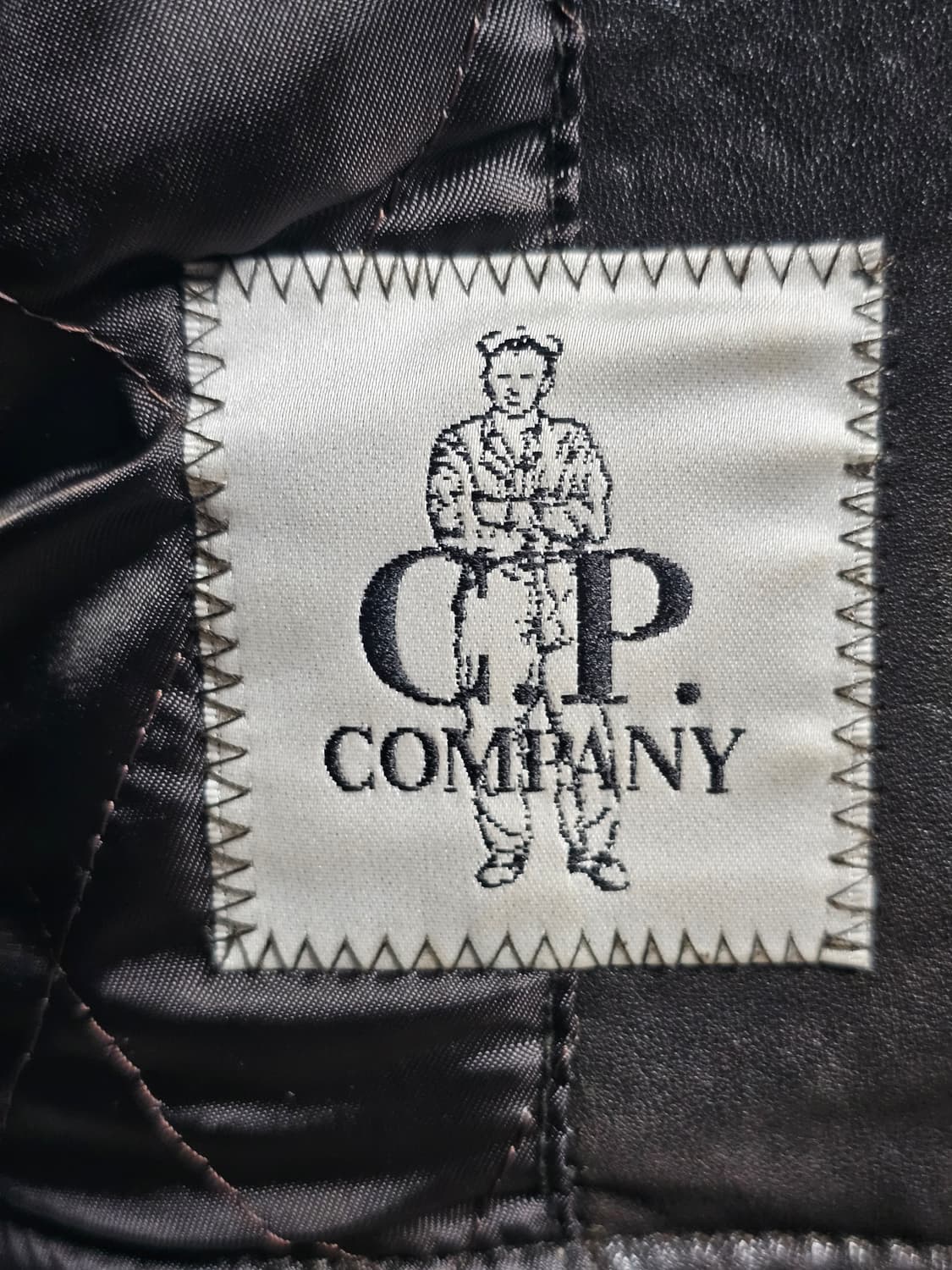 cp컴퍼니 고글 램스킨 레더 자켓 상품이미지9