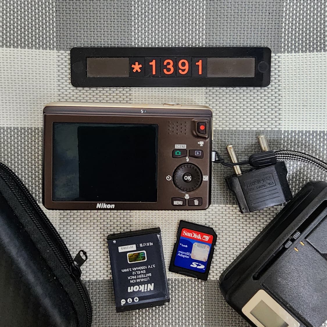 니콘 쿨픽스 S 6300 디지털카메라 파우치포함 상품이미지4